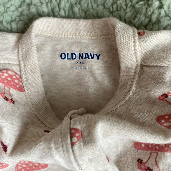 Footed Pajamas - Size 0-3 months - Picture 2 of 2